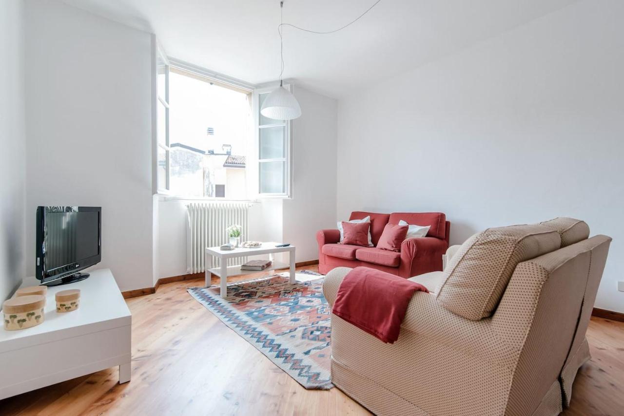 In-Town Como Apartment Exterior photo